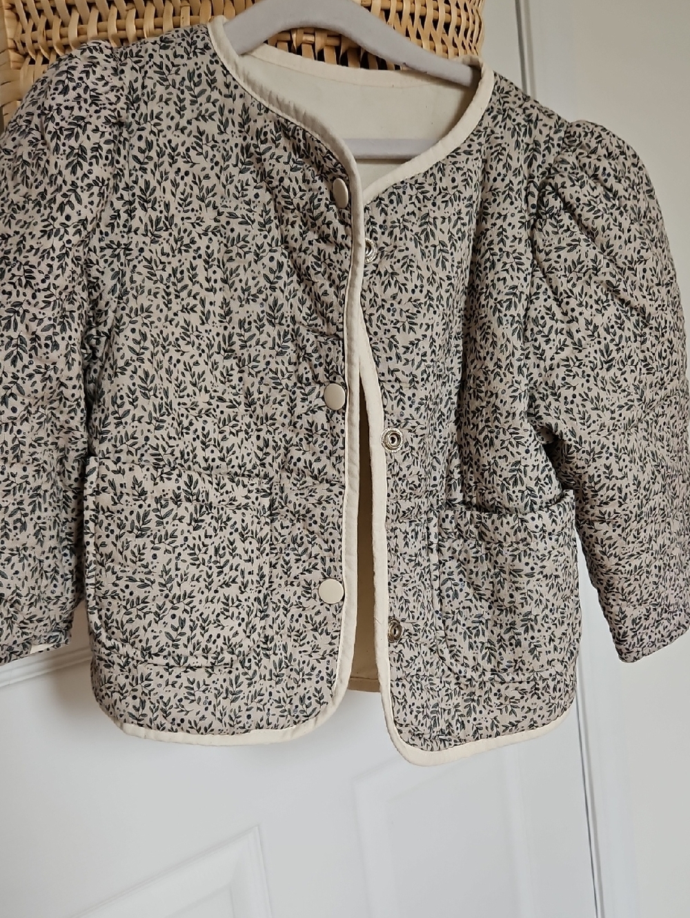 Kids Cream Cotton Quilted Puffer Jacket with Blue Leaf Print